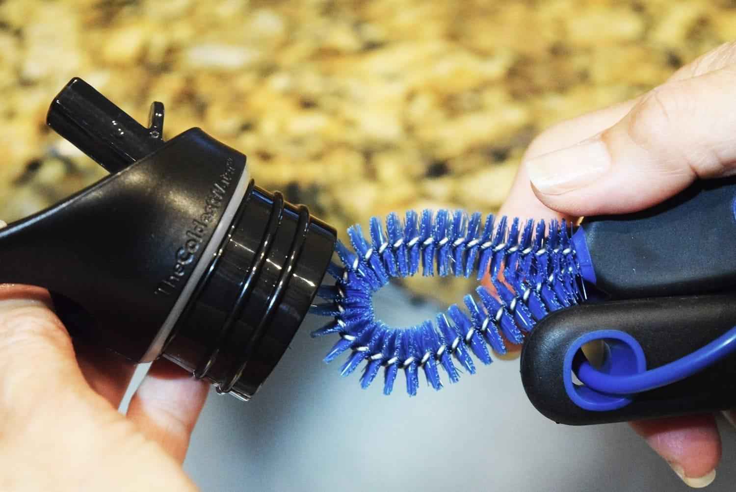The Coldest Water Bottle Brush: 3 Tools in 1 - My Store 3